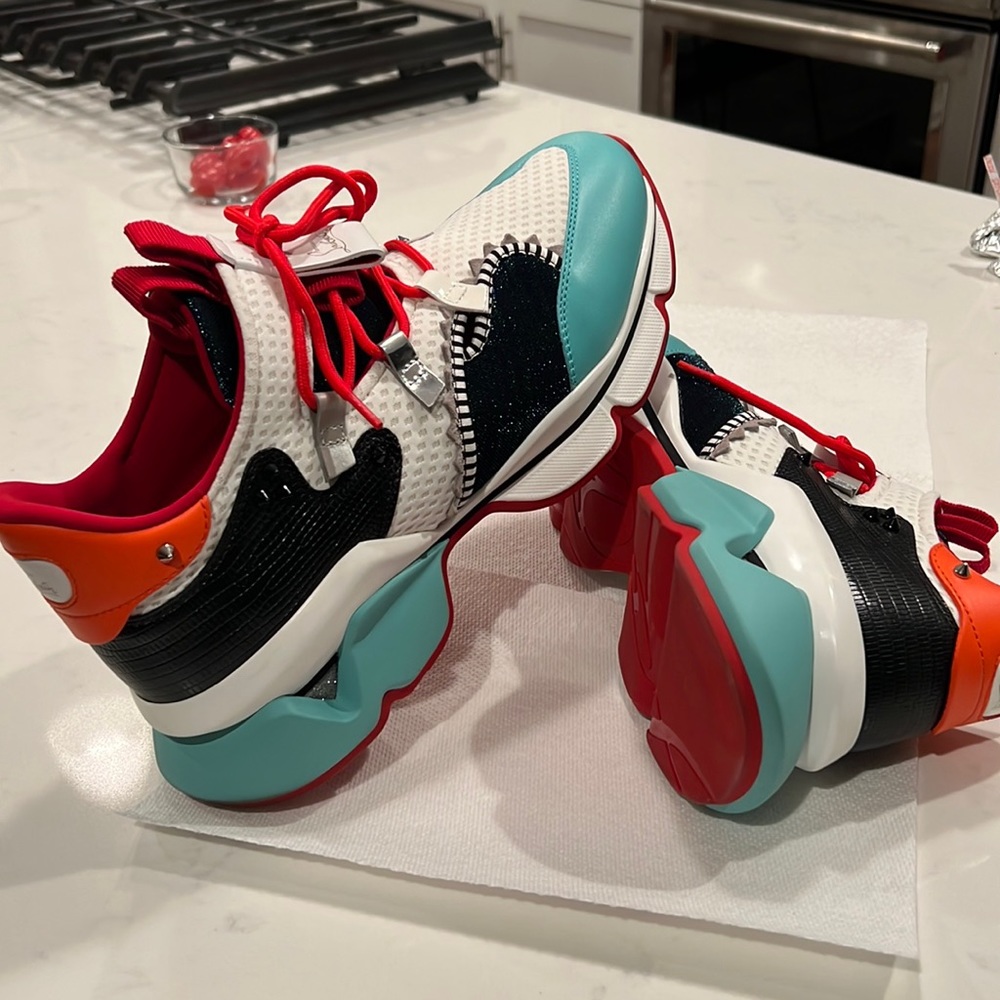 Brand new Loubs size 44